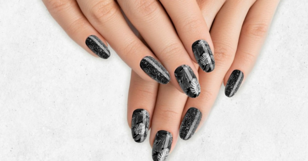 Black and Silver Marble Nails