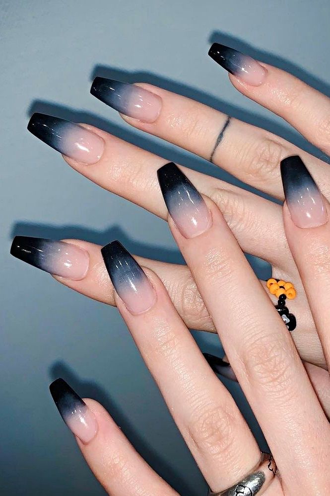 Black Ombre Nails