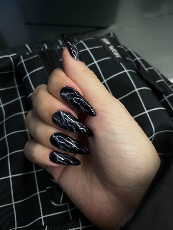 Black Nails with Lightning Bolt Design