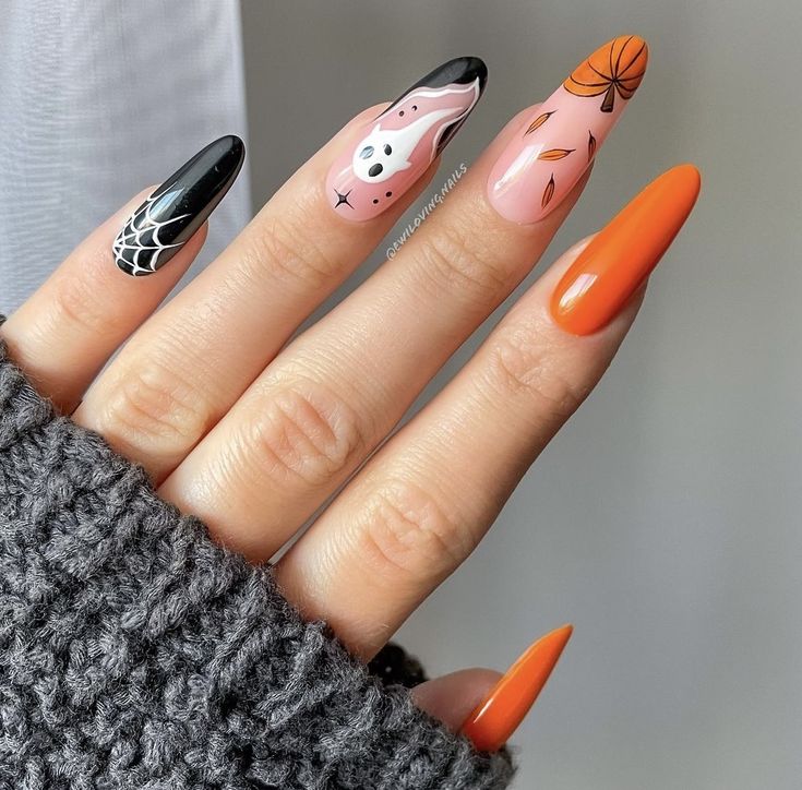 Simple Black and Orange Pumpkin Design