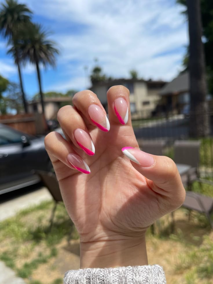 Bright Hot Pink and White Nail Art